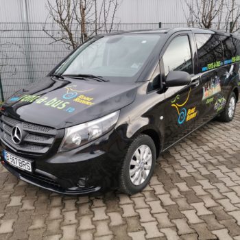 rent a bus brasov: road runner
