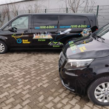 rent a bus brasov: road runner