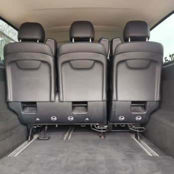 rent a bus brasov: road runner