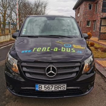 rent a bus brasov: road runner
